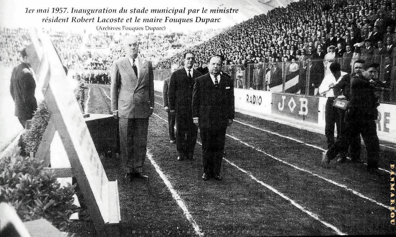 Oran - Avenue de Valmy - Stade municipal - Inauguration - 1957.jpg